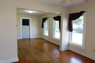 307 N 5th St, Oregon, IL 61061 - Photo 10