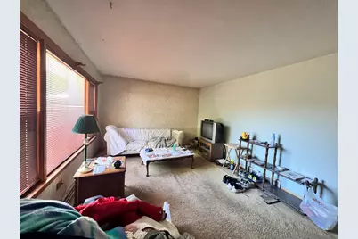 4538 N Mobile Avenue, Chicago, IL 60630 - Photo 10