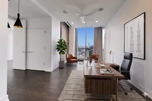 110 W Superior St, Chicago, IL 60654 - Photo 18