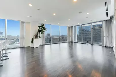 110 W Superior Street #2200, Chicago, IL 60654 - Photo 8
