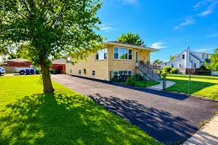 8356 S 78th Ave, Bridgeview, IL 60455 - Photo 6