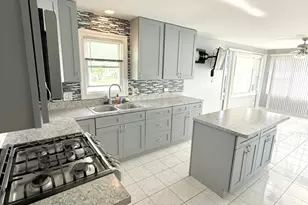 8356 S 78th Ave, Bridgeview, IL 60455 - Photo 14