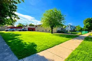 8356 S 78th Ave, Bridgeview, IL 60455 - Photo 38