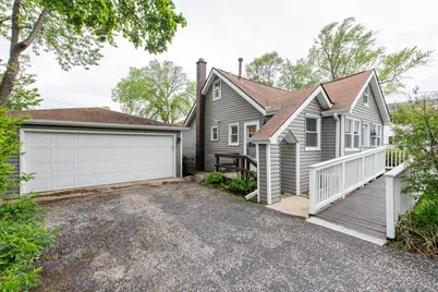 532 N Prospect Drive, Round Lake Park, IL 60073 - Photo 2