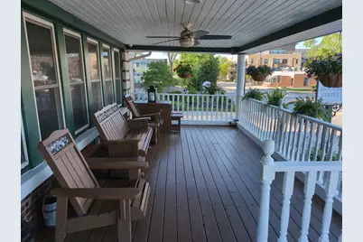 417 N Hough Street, Barrington, IL 60010 - Photo 2