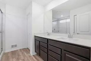 351 Danforth Dr, Oswego, IL 60543 - Photo 14