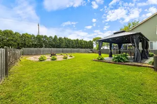 13827 S Petersburg Dr, Plainfield, IL 60544 - Photo 26