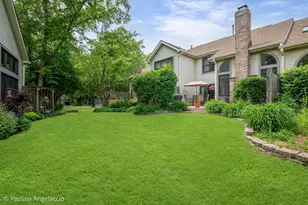 863 N Auburn Woods Dr, Palatine, IL 60067 - Photo 20