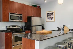 565 W Quincy St, Chicago, IL 60661 - Photo 10