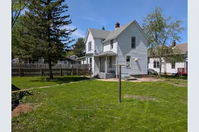 1315 S Rotzler Avenue, Freeport, IL 61032 - Photo 22