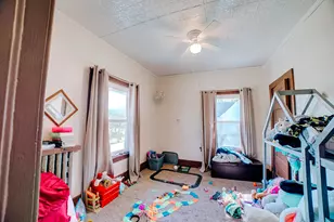 215 W Jones St, Milford, IL 60953 - Photo 38