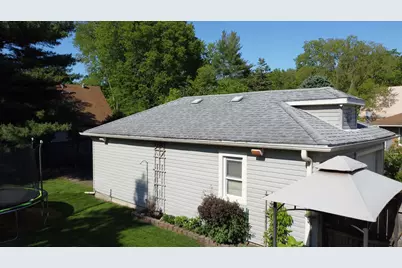 215 W Jones Street, Milford, IL 60953 - Photo 6