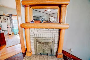 215 W Jones St, Milford, IL 60953 - Photo 22