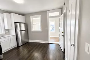 5449 W Melrose St, Chicago, IL 60641 - Photo 8