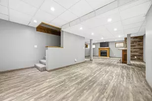 1497 Lilac Dr, Crystal Lake, IL 60014 - Photo 44
