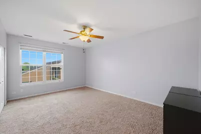 150 S Waters Edge Drive #F, Glendale Heights, IL 60139 - Photo 10