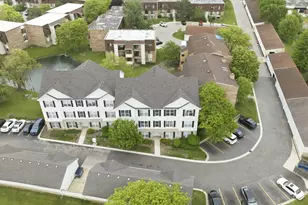 150 S Waters Edge Dr, Glendale Heights, IL 60139 - Photo 16