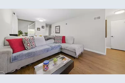 3907 N Nottingham Avenue, Chicago, IL 60634 - Photo 8