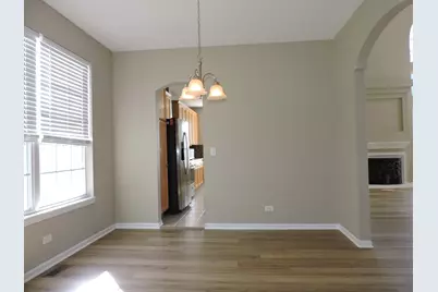 2906 Glenarye Drive, Lindenhurst, IL 60046 - Photo 12