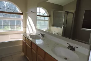 2906 Glenarye Dr, Lindenhurst, IL 60046 - Photo 32