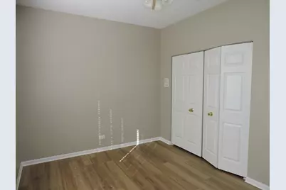 2906 Glenarye Drive, Lindenhurst, IL 60046 - Photo 24
