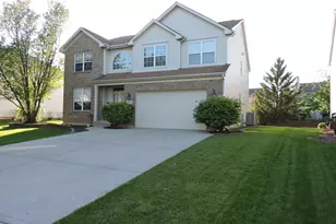 2906 Glenarye Dr, Lindenhurst, IL 60046 - Photo 2