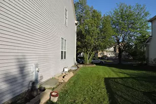 2906 Glenarye Dr, Lindenhurst, IL 60046 - Photo 72