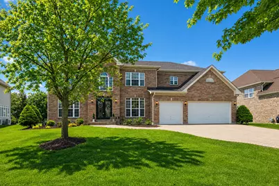 5423 Swan Circle, Hoffman Estates, IL 60192 - Photo 1