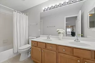 5423 Swan Cir, Hoffman Estates, IL 60192 - Photo 28