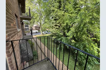1030 Dunlop #2C, Forest Park, IL 60130 - Photo 4