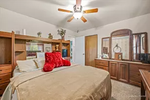 172 N Ashbury Ave, Bolingbrook, IL 60440 - Photo 14