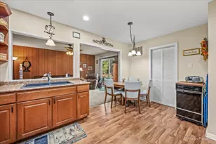 172 N Ashbury Ave, Bolingbrook, IL 60440 - Photo 10