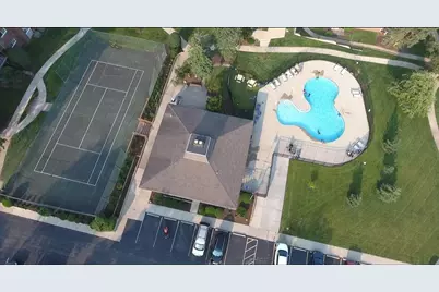 2300 Beau Monde Lane #103, Lisle, IL 60532 - Photo 2