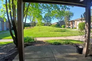 2300 Beau Monde Ln, Lisle, IL 60532 - Photo 16