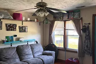 204 W Main Cross, Timewell, IL 62375 - Photo 2