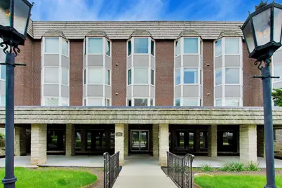 [Address not provided], Park Ridge, IL 60068 - Photo 2