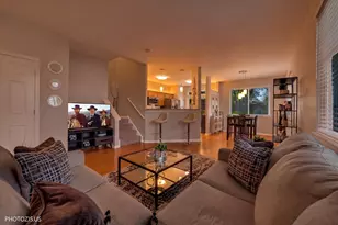 2952 Waters Edge Cir, Aurora, IL 60504 - Photo 10