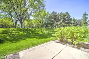 2952 Waters Edge Cir, Aurora, IL 60504 - Photo 20