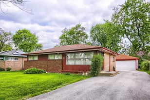 2840 Stafford Dr, Markham, IL 60428 - Photo 1