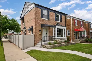 3400 N Narragansett Ave, Chicago, IL 60634 - Photo 2
