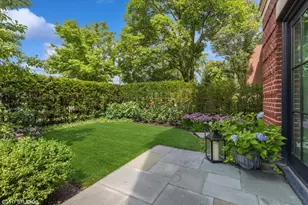 727 N McKinley Rd, Lake Forest, IL 60045 - Photo 36