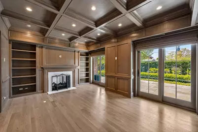 727 N McKinley Road #100, Lake Forest, IL 60045 - Photo 4