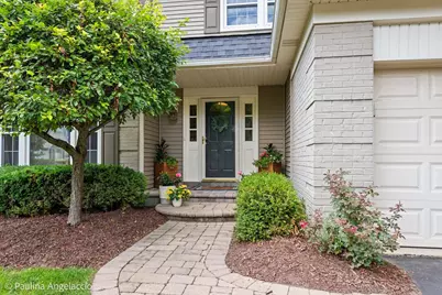 986 Commonwealth Court, Barrington, IL 60010 - Photo 2