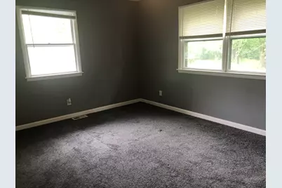 301 W Main Street, Colfax, IL 61728 - Photo 8