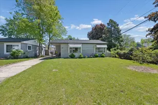 34 S Rosedale Ave, Aurora, IL 60506 - Photo 2