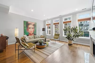 367 W Superior Street #B, Chicago, IL 60654 - Photo 4