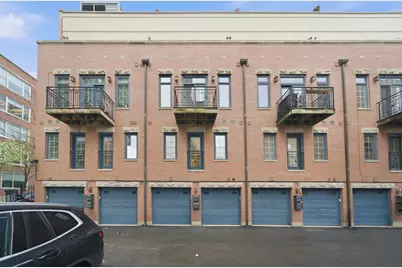 367 W Superior Street #B, Chicago, IL 60654 - Photo 32