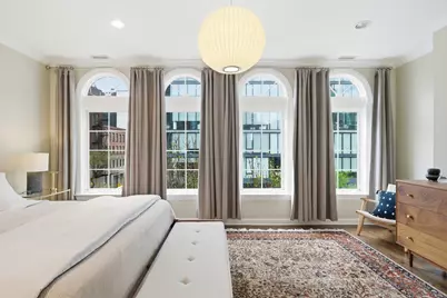 367 W Superior Street #B, Chicago, IL 60654 - Photo 18