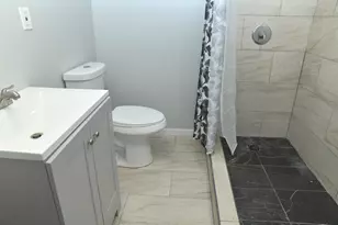 1325 Glenn Dr, North Chicago, IL 60064 - Photo 28