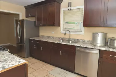 1325 Glenn Drive, North Chicago, IL 60064 - Photo 16